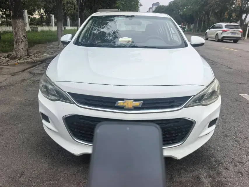 2019 CHEVROLET CAVALIER thumbnail 2