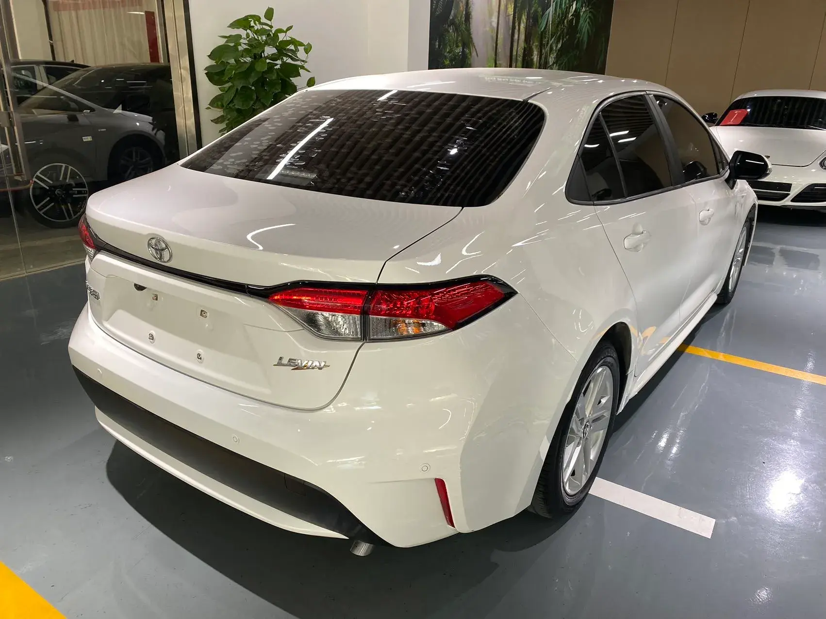 2021 TOYOTA LEVIN thumbnail 2