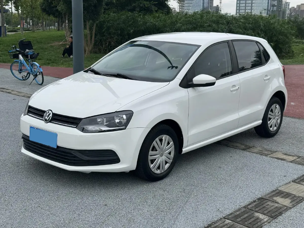 2018 Volkswagen Polo 1.5L 110HP L4 6AT