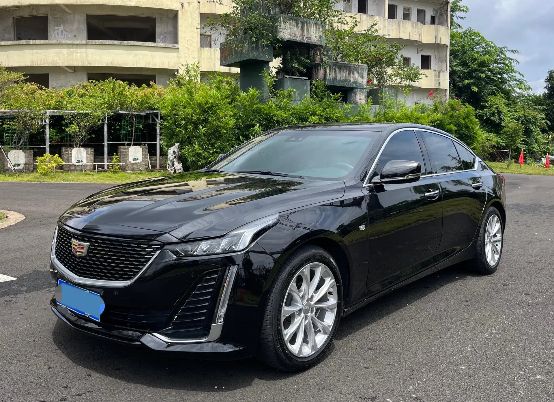 2022 CADILLAC CT5 view 1