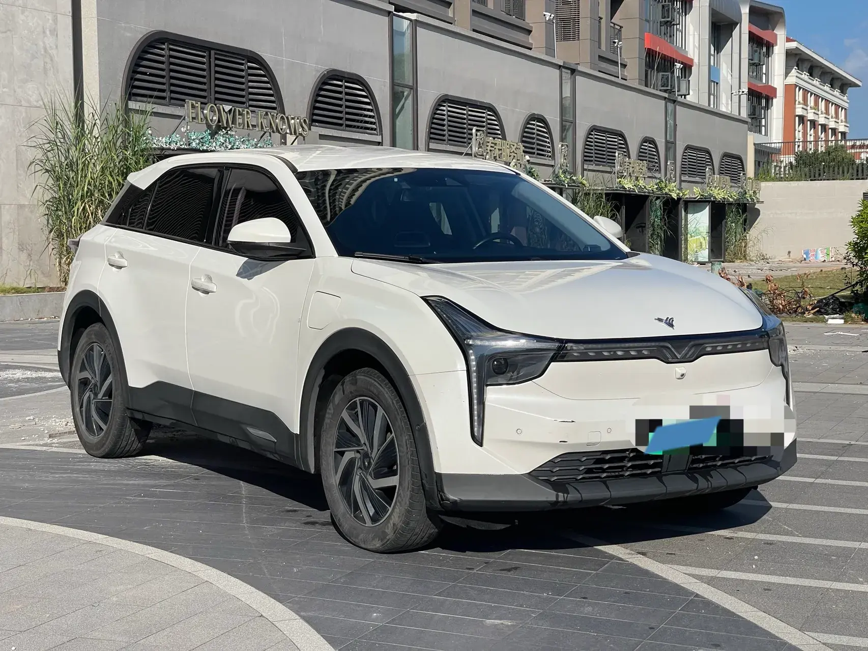 2021 NETA U thumbnail 3