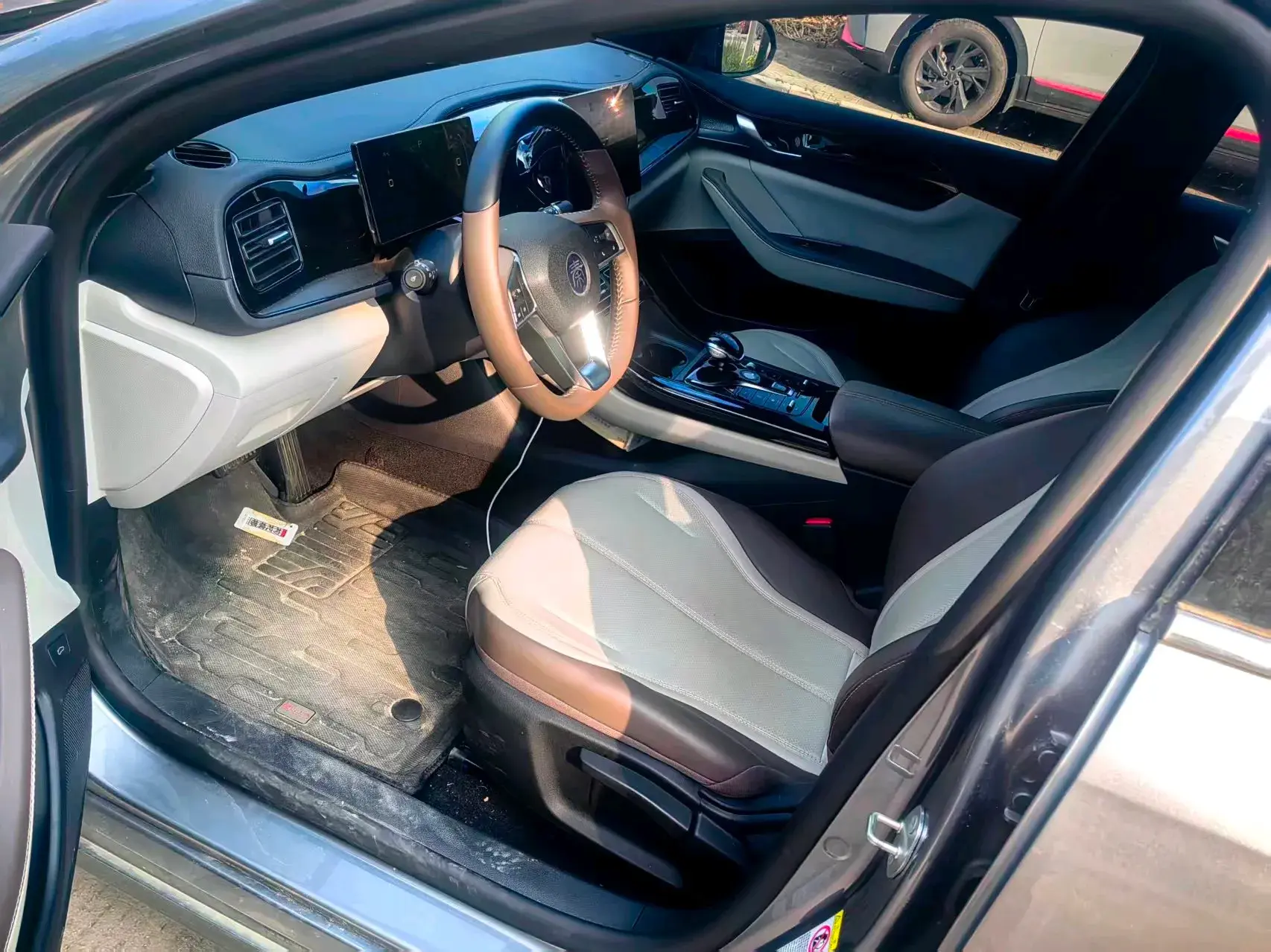 2024 BYD QIN thumbnail 4