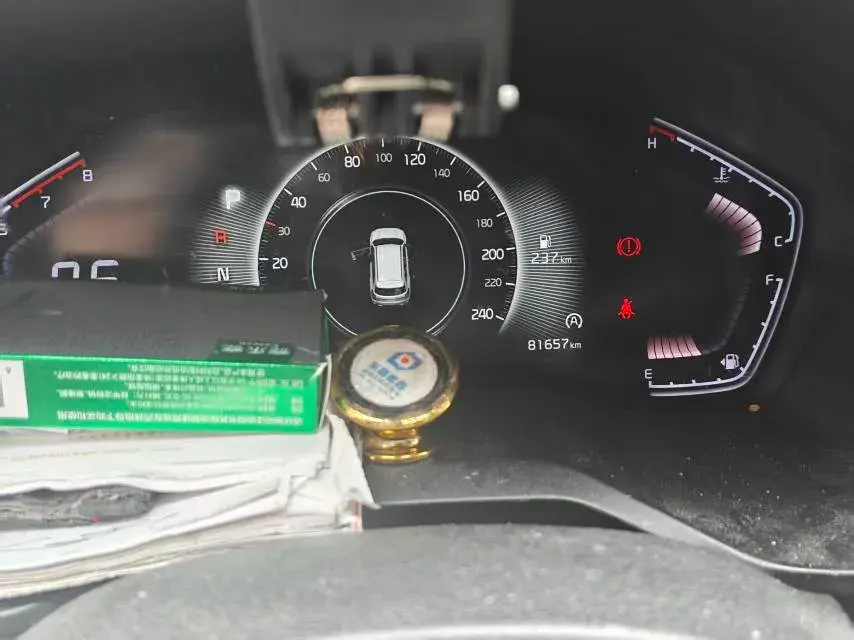 2021 KIA SPORTAGE thumbnail 4