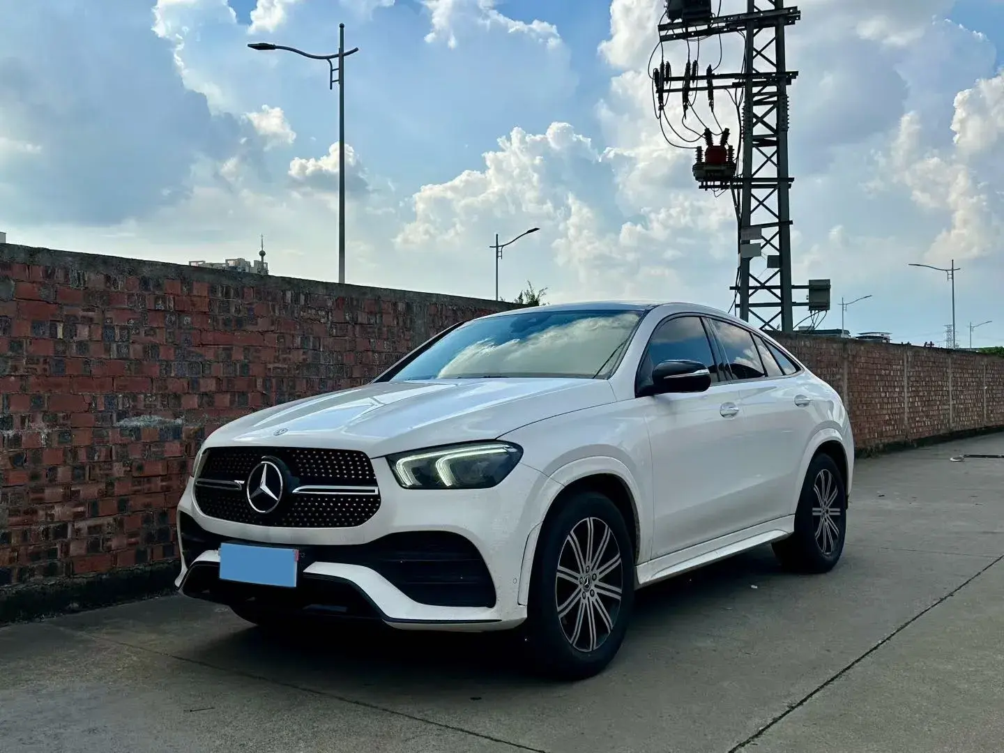 2022 MERCEDES-BENZ GLE view 1