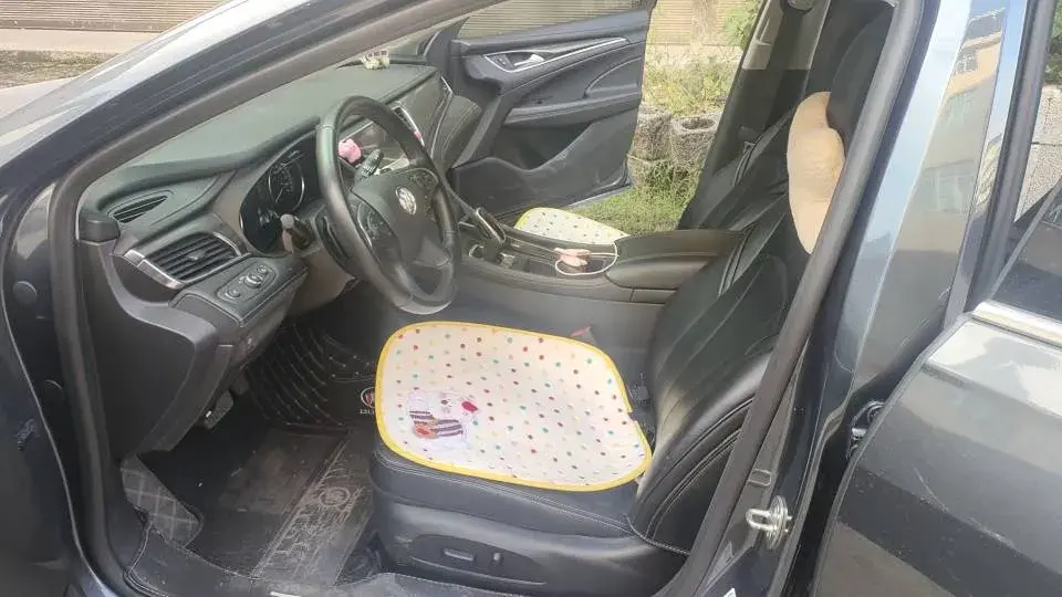 2021 BUICK LARCOSSE thumbnail 4