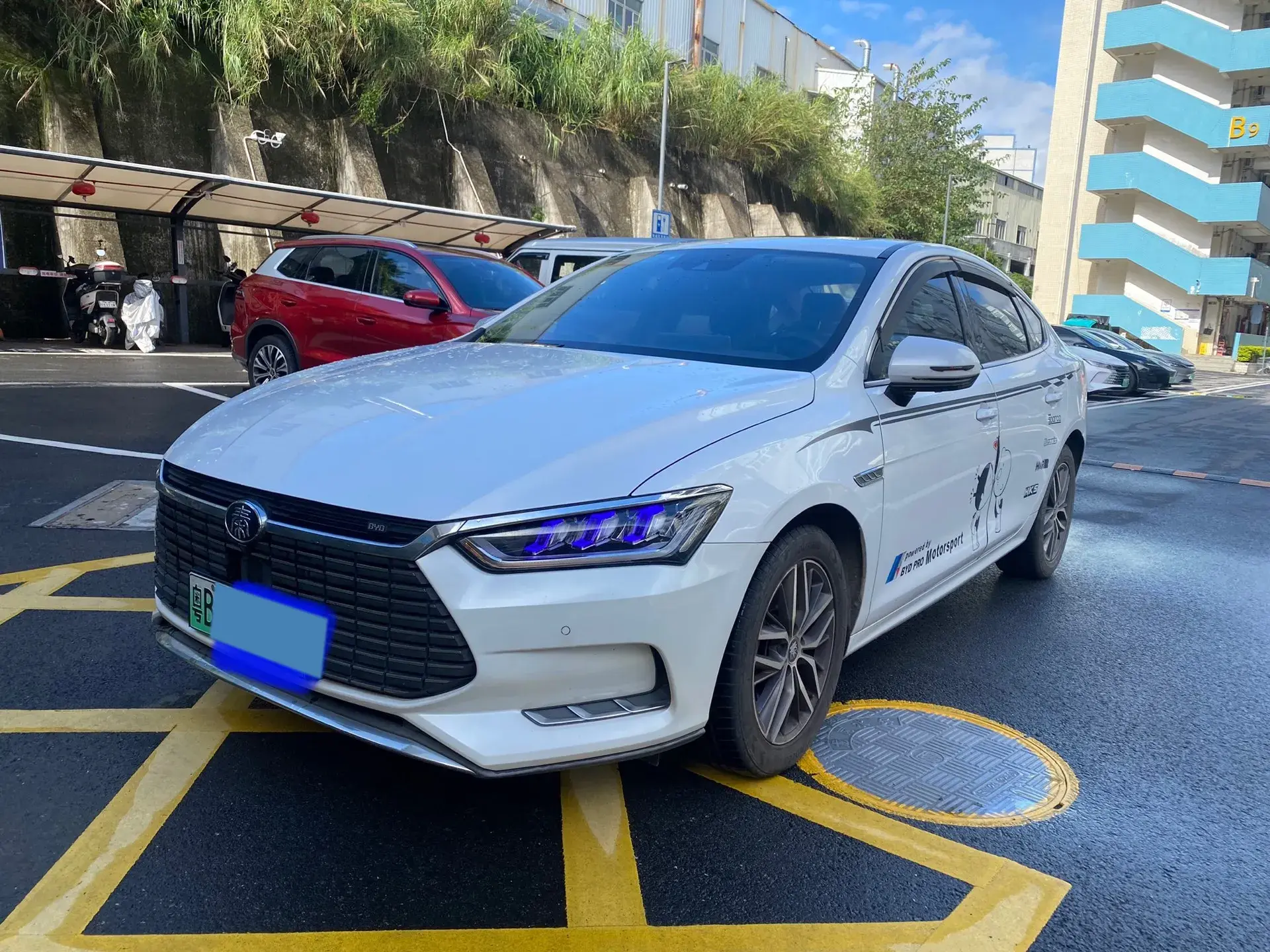 2019 BYD QIN view 1