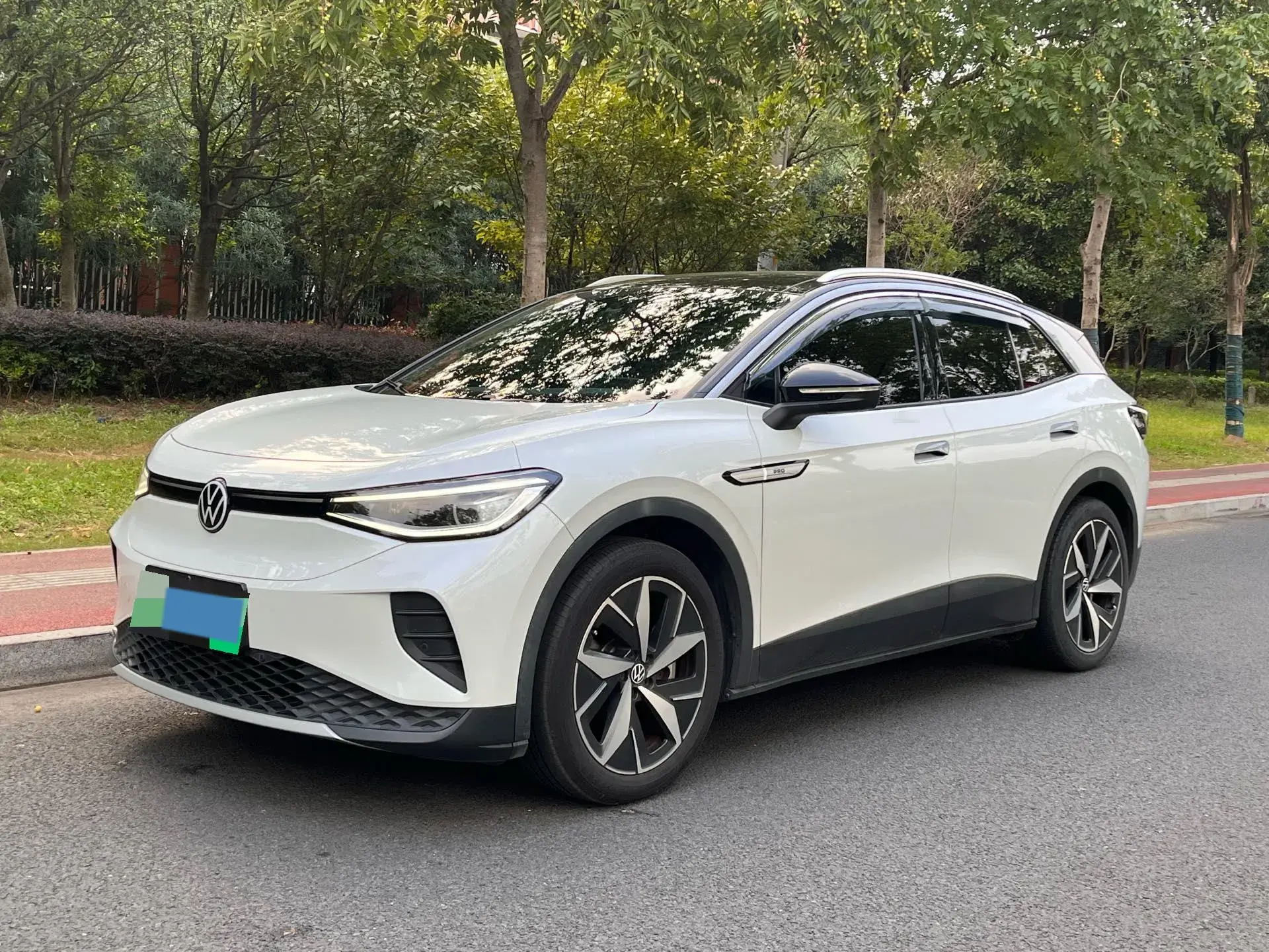 2021 VOLKSWAGEN ID.4 view 1