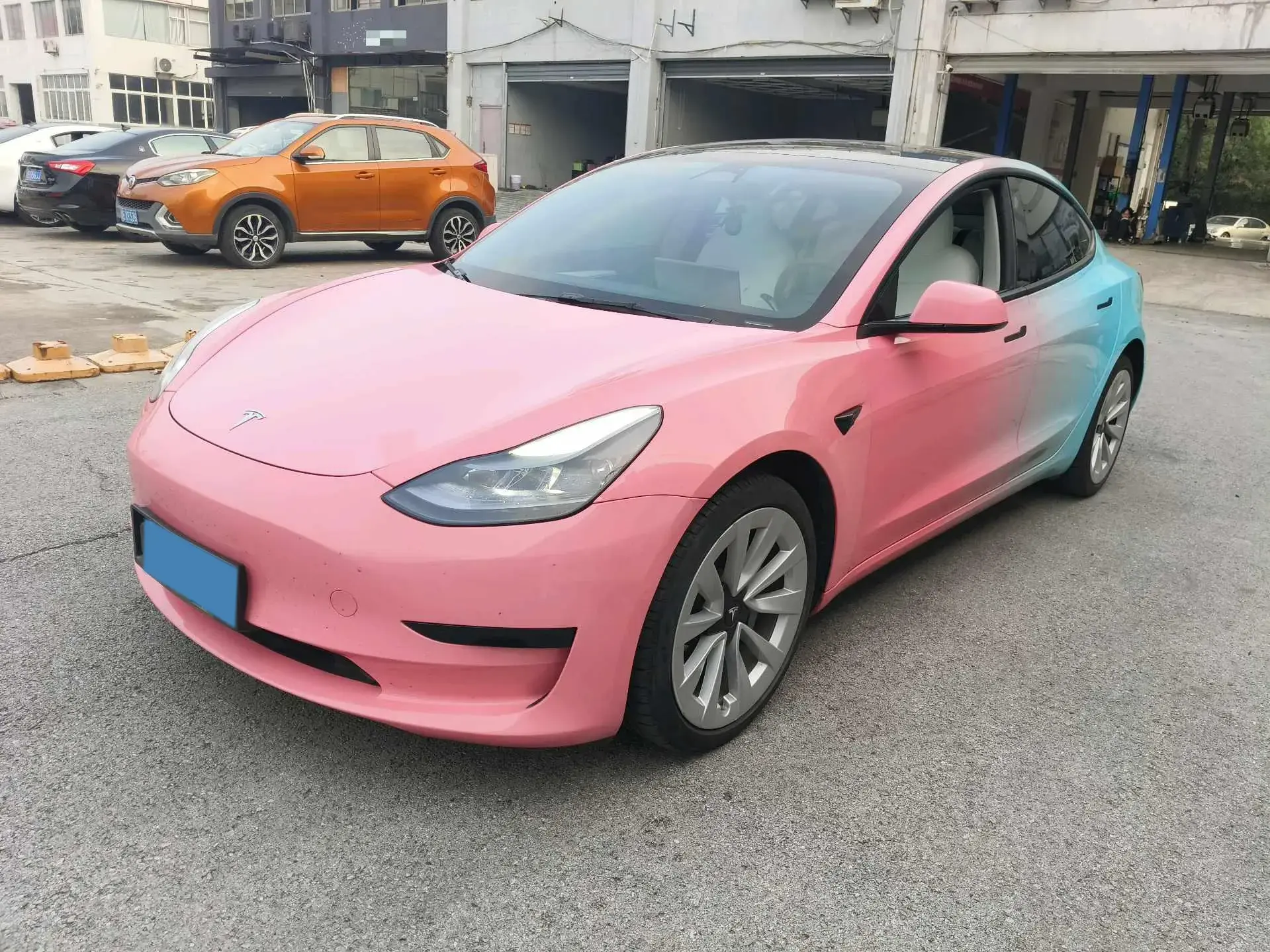 2022 TESLA MODEL view 1
