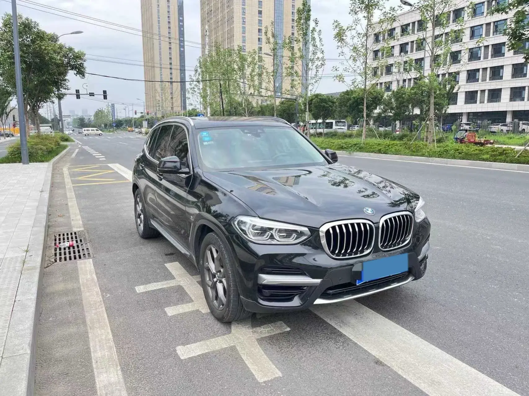 2020 BMW X3 thumbnail 2