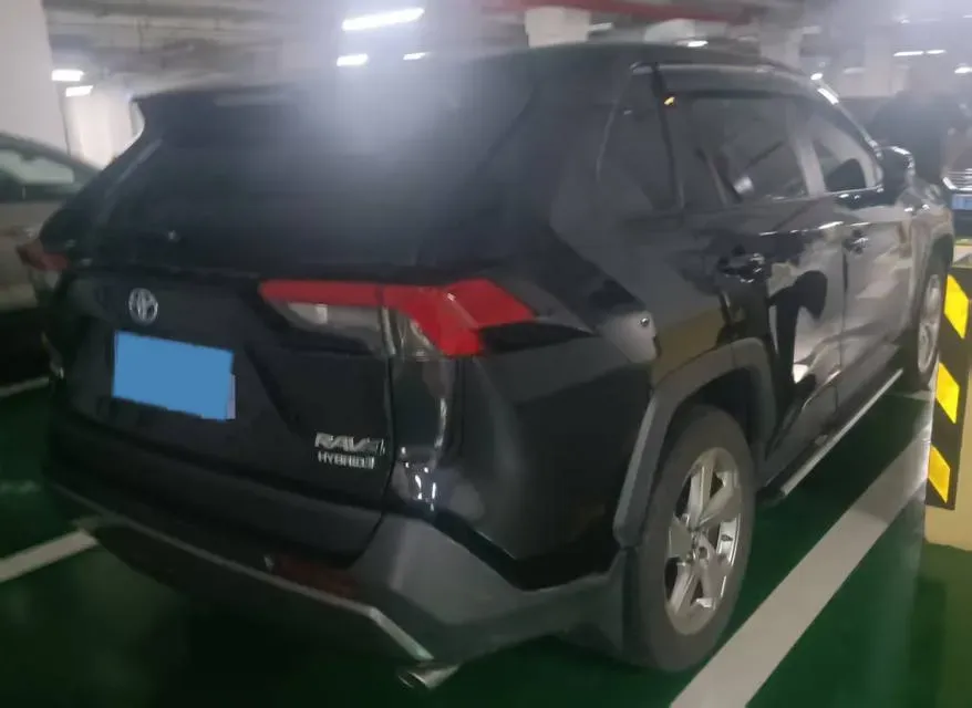 2021 Toyota RAV4 Hybird E+ 2.5L 180HP L4 E-CVT PHEV 15.984KWH,autocango,china used car exporter,china ev exporter,chinese used car exporter,chinese used ev exporter
