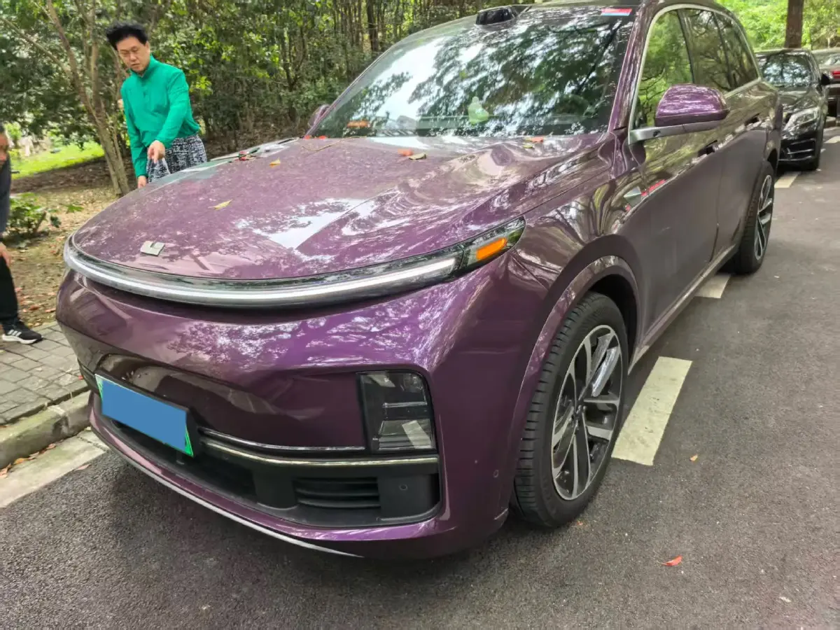 2023 Li L8 Range Extended 154HP REEV 40.9KWH