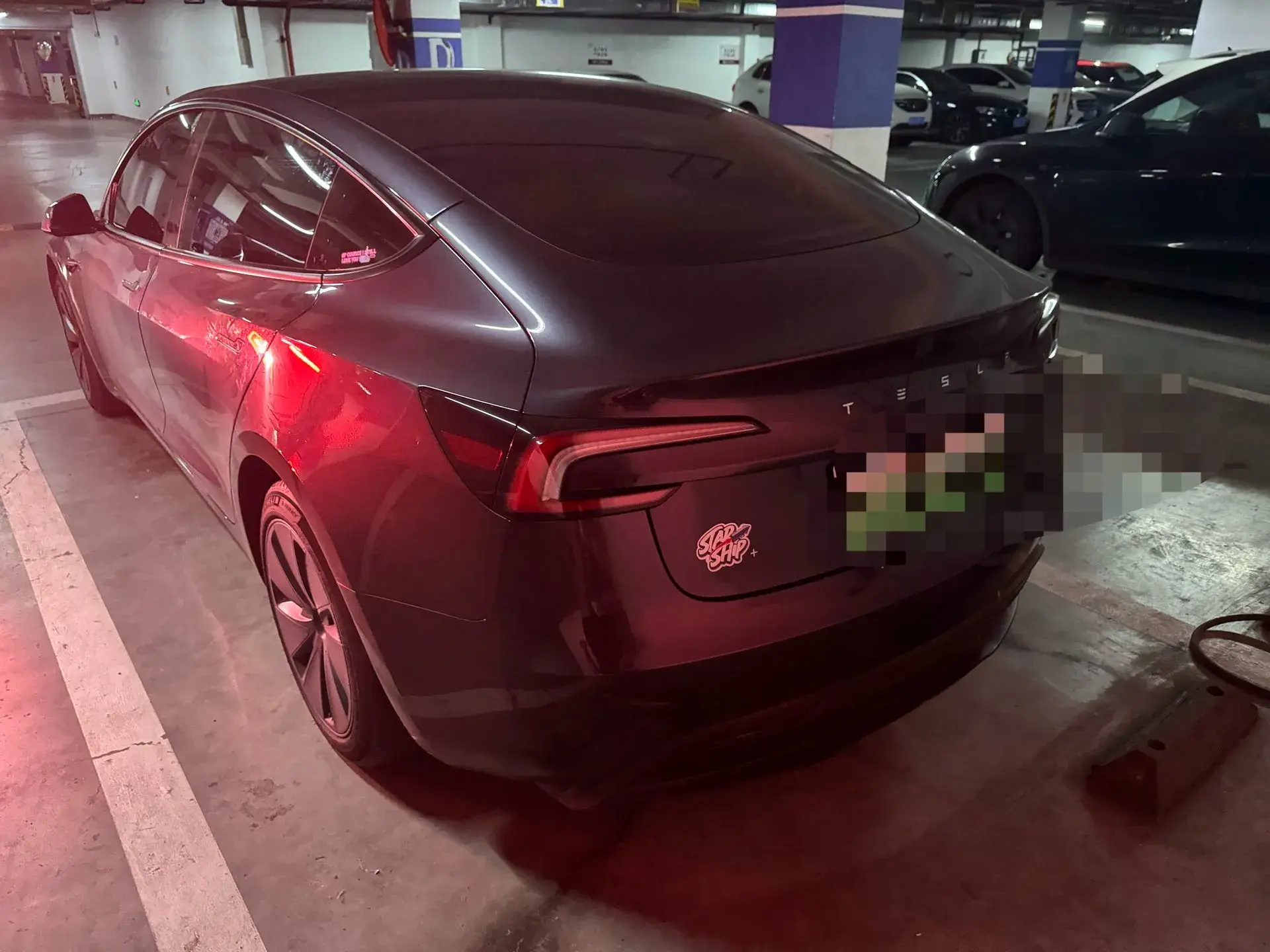 2023 TESLA MODEL thumbnail 2