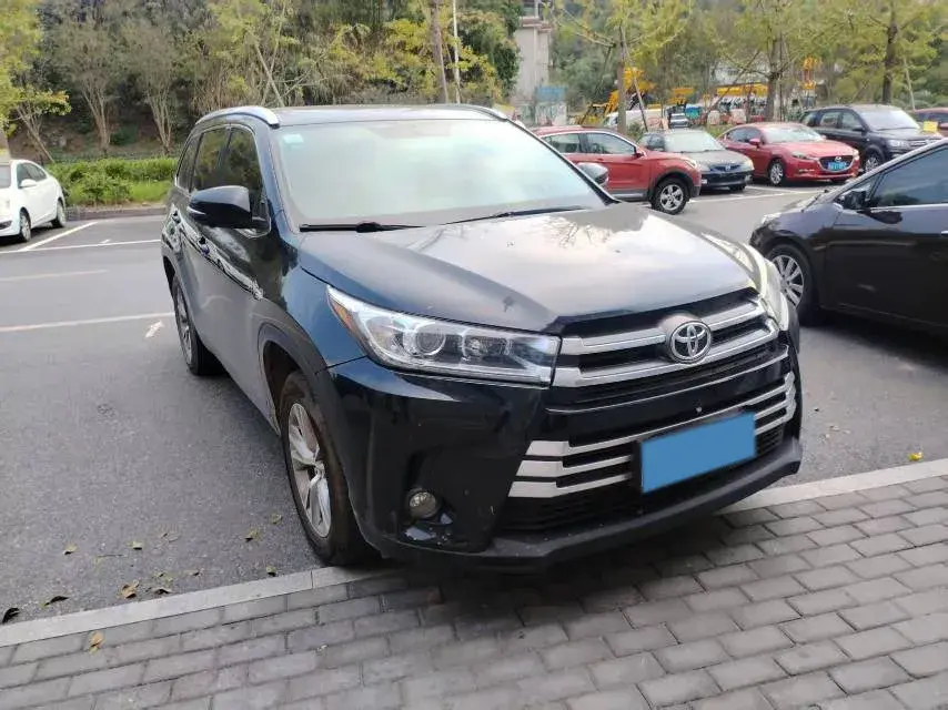 2018 TOYOTA HIGHLANDER thumbnail 2