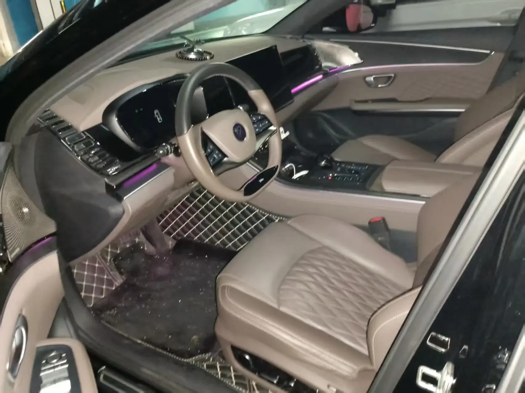 2023 BYD HAN thumbnail 2