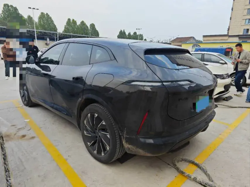 2024 AVATR 07 thumbnail 4