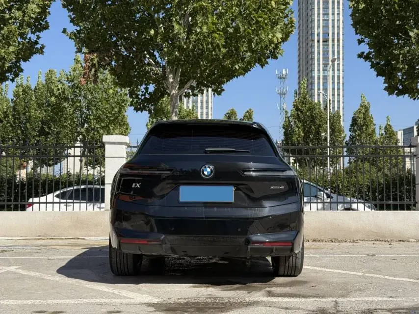 2022 BMW iX BEV 76.6KWH,autocango,china used car exporter,china ev exporter,chinese used car exporter,chinese used ev exporter