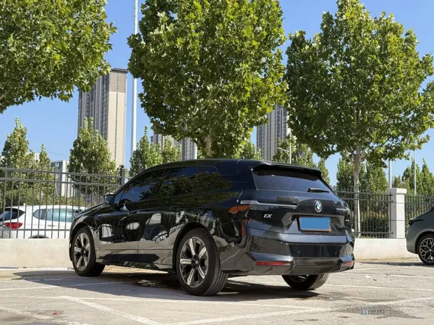 2022 BMW iX BEV 76.6KWH,autocango,china used car exporter,china ev exporter,chinese used car exporter,chinese used ev exporter