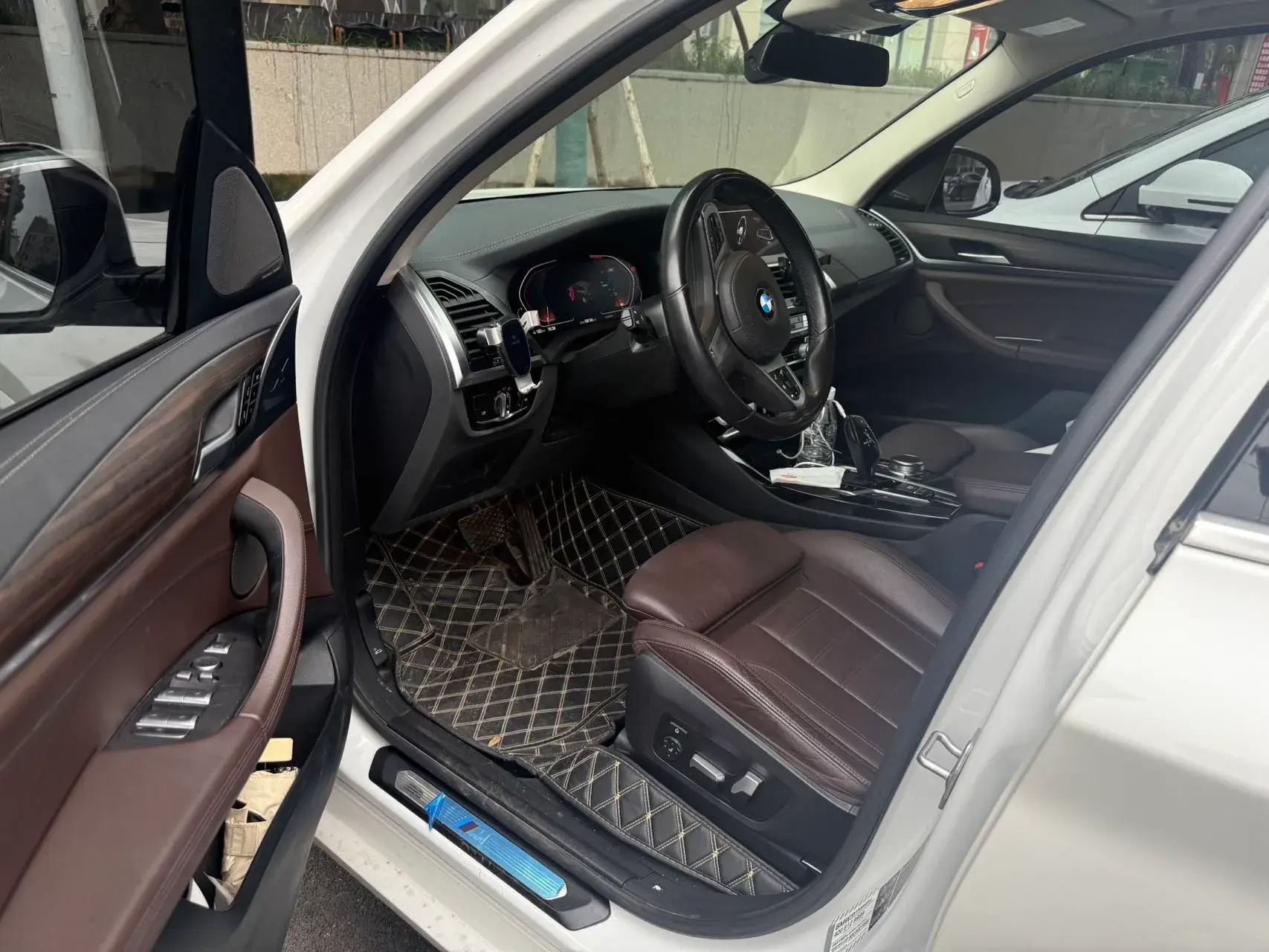 2021 BMW X3 thumbnail 2