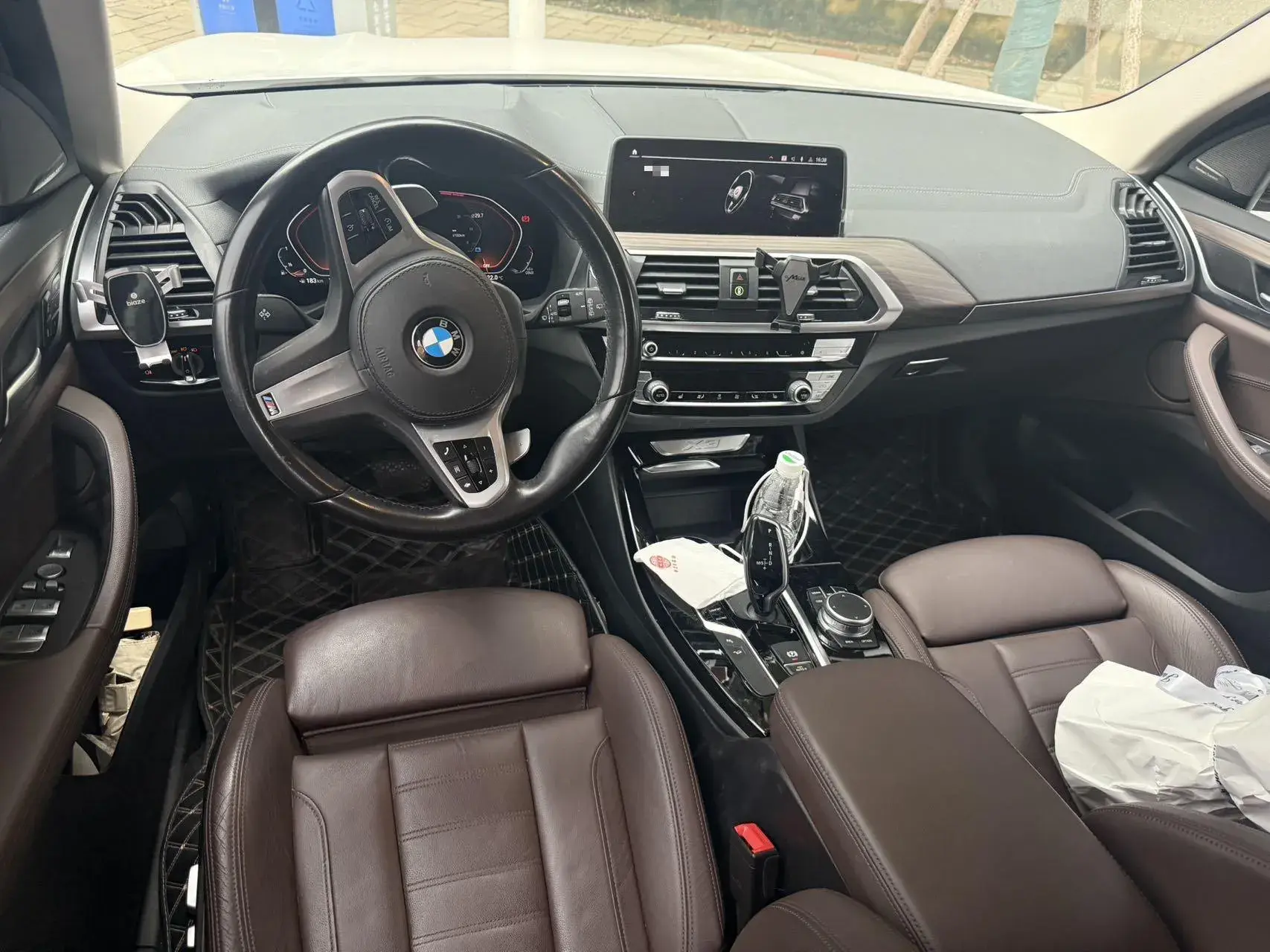 2021 BMW X3 thumbnail 4