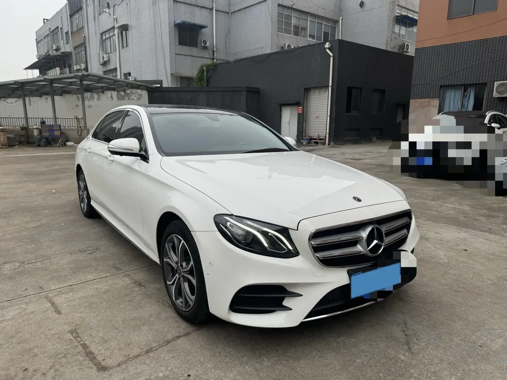 2020 MERCEDES-BENZ E thumbnail 3