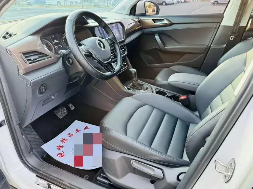 2021 VOLKSWAGEN THARU thumbnail 4