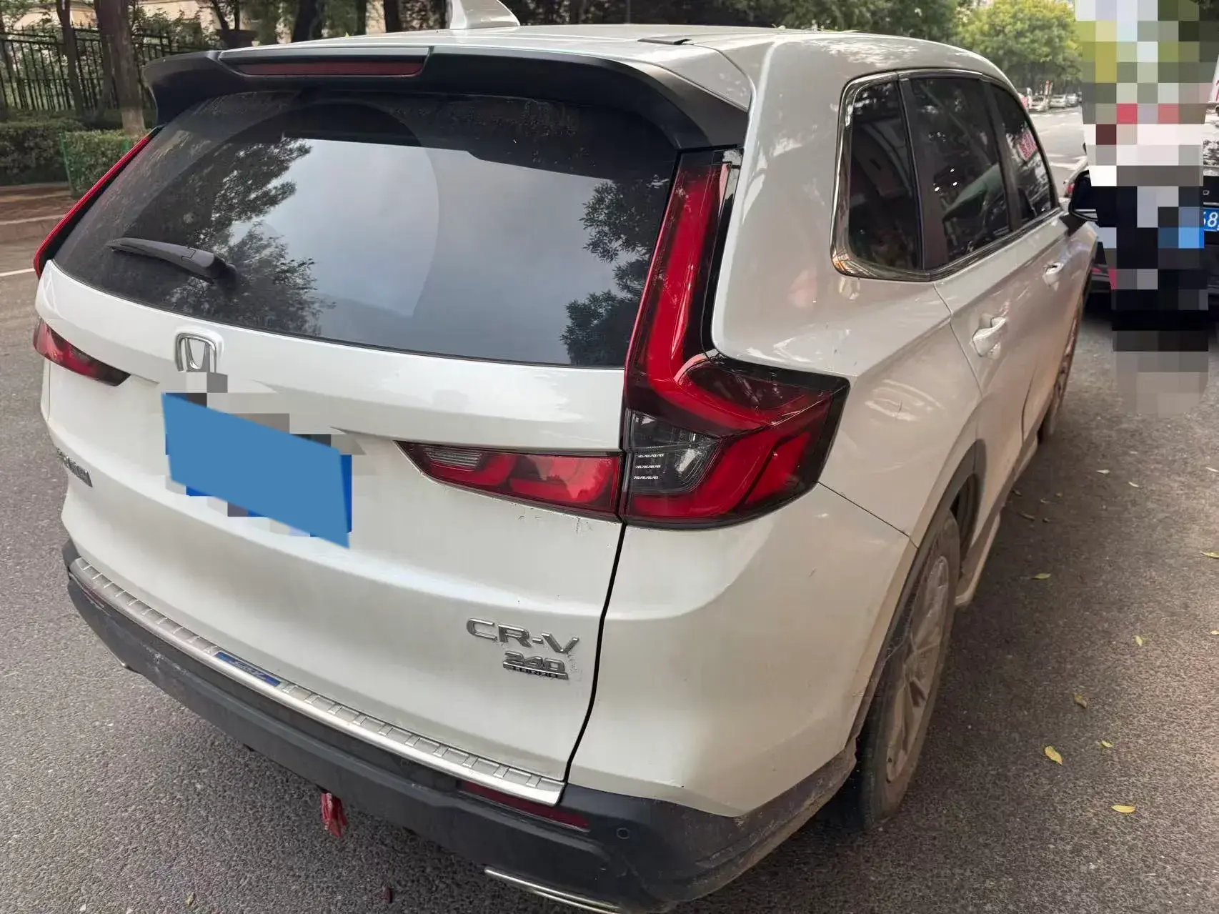 2023 HONDA CR-V thumbnail 4