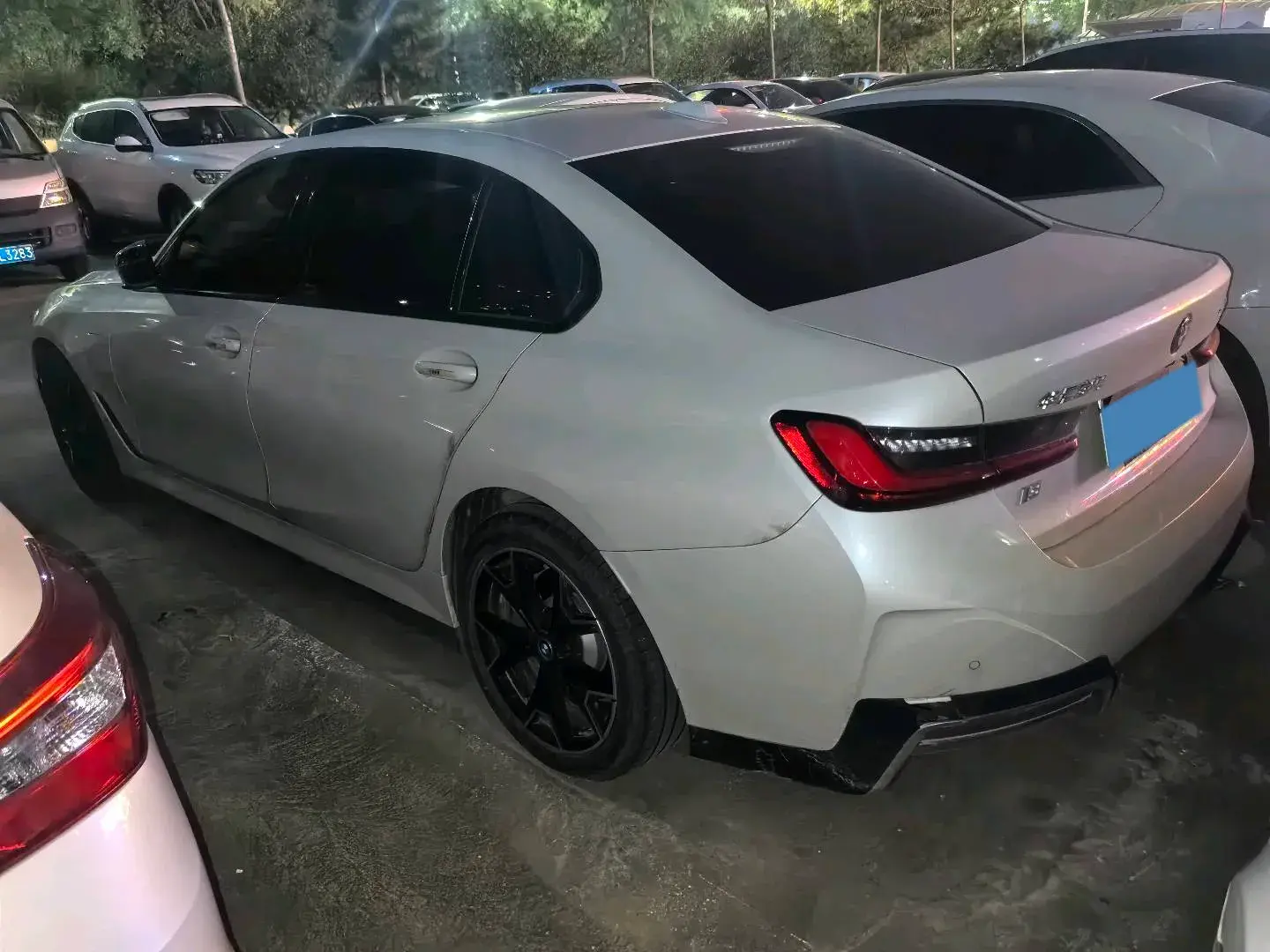 2024 BMW I3 thumbnail 3