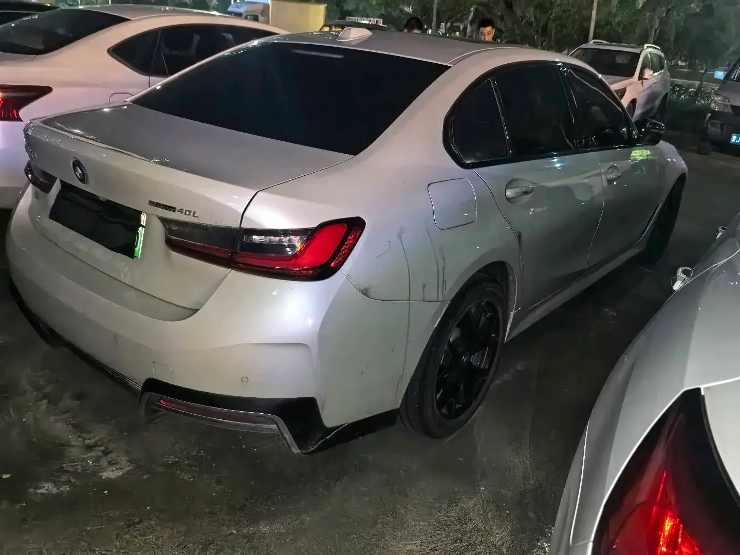 2024 BMW I3 thumbnail 4