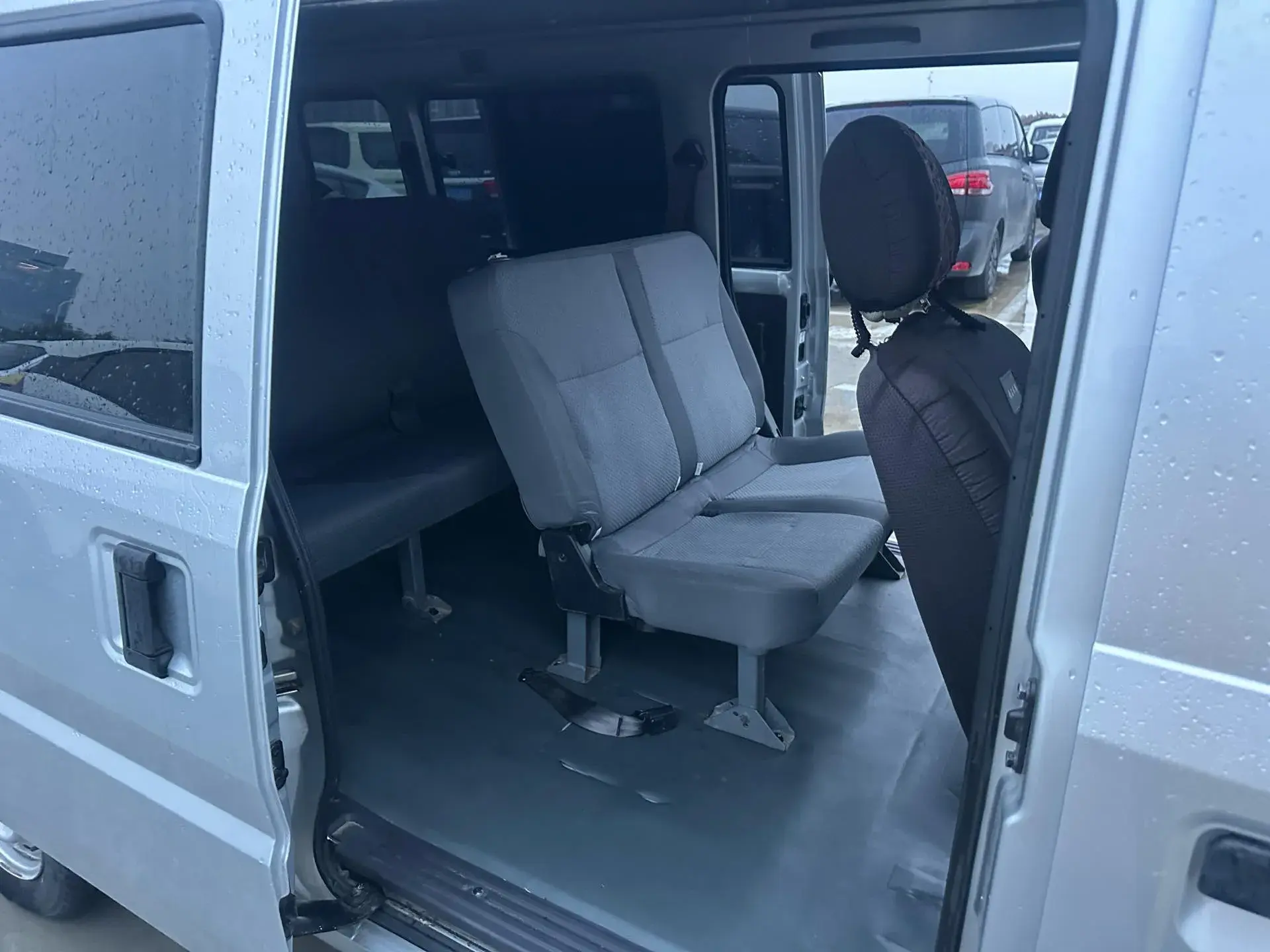 2021 WULING RONGGUANG thumbnail 2