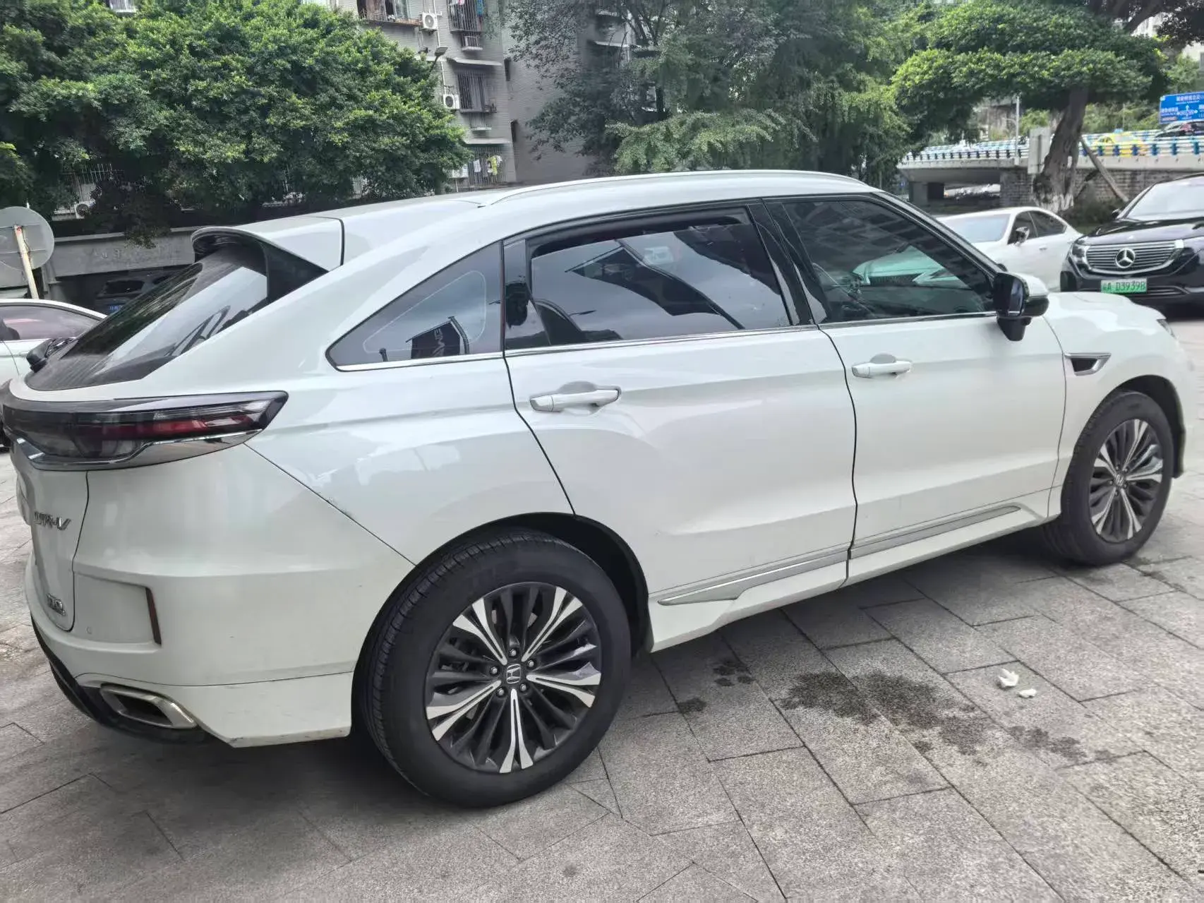 2020 HONDA UR-V thumbnail 4