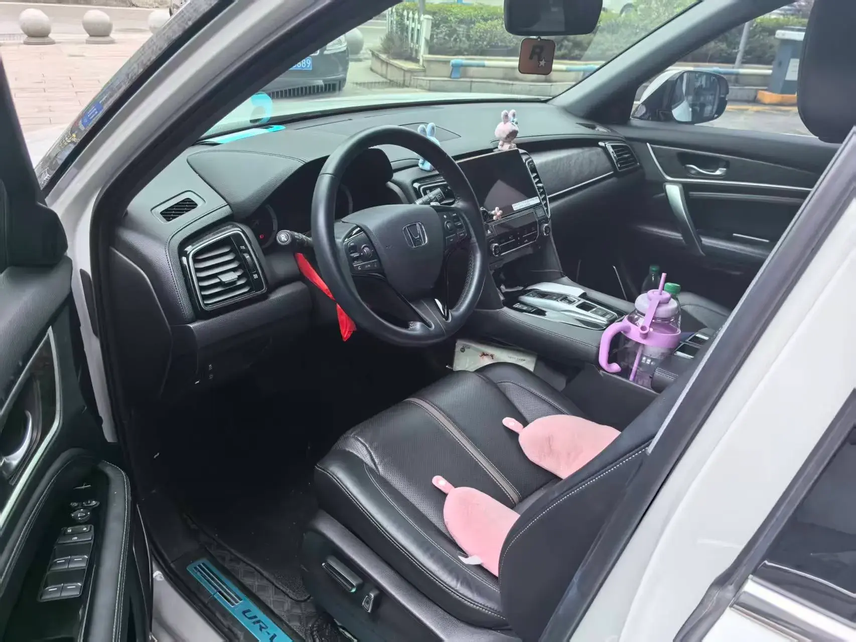 2020 HONDA UR-V thumbnail 3