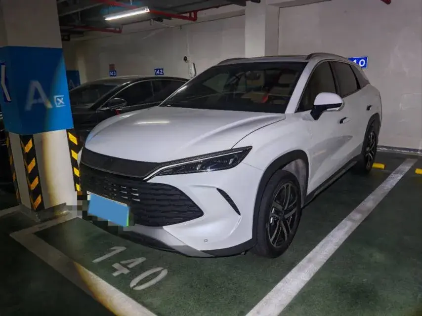 2024 BYD SongL DM-i 1.5L 101HP L4 E-CVT PHEV 18.3KWH