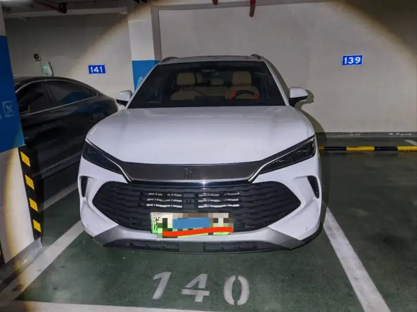 2024 BYD SONGL thumbnail 3