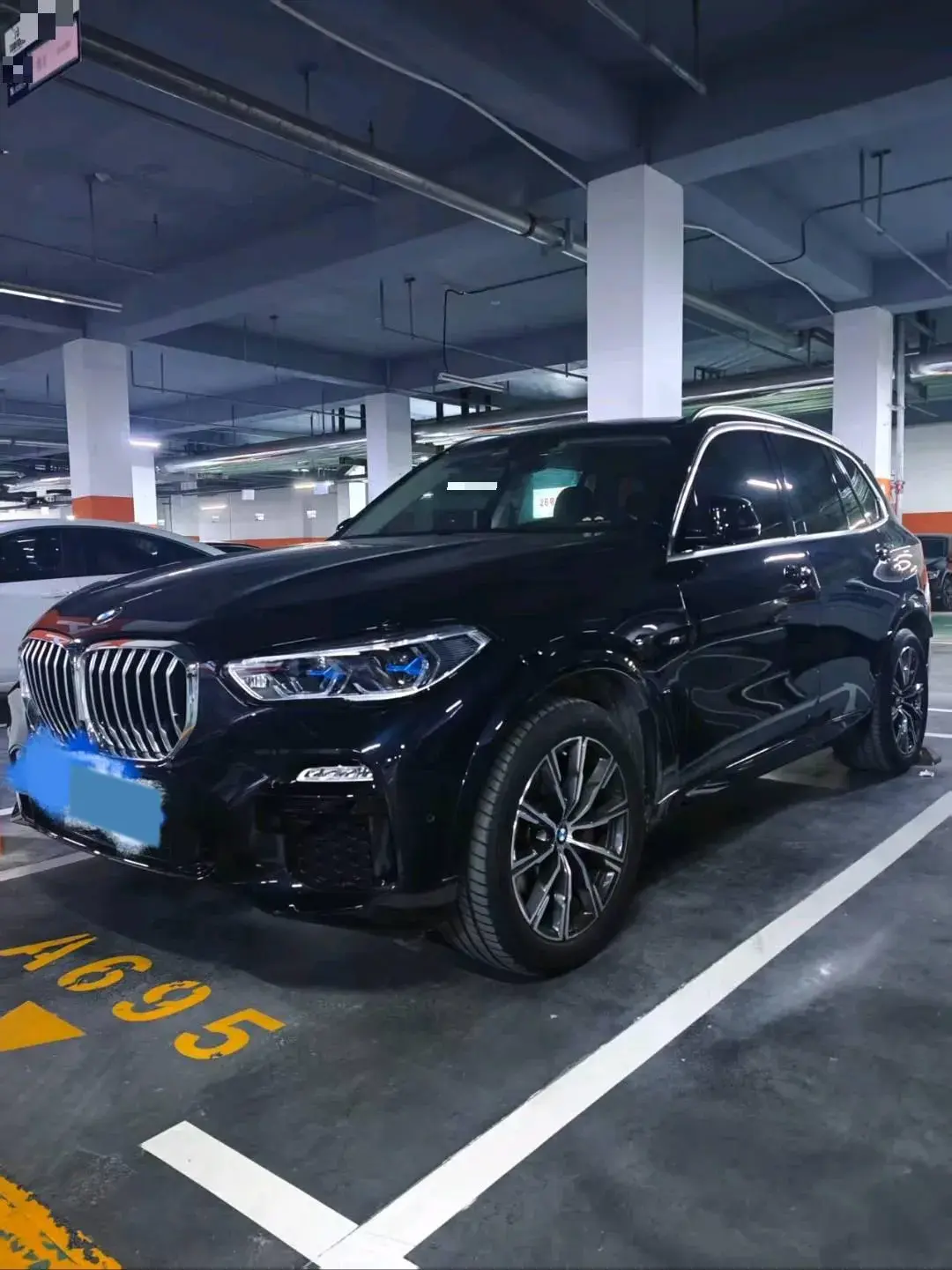 2021 BMW X5 view 1