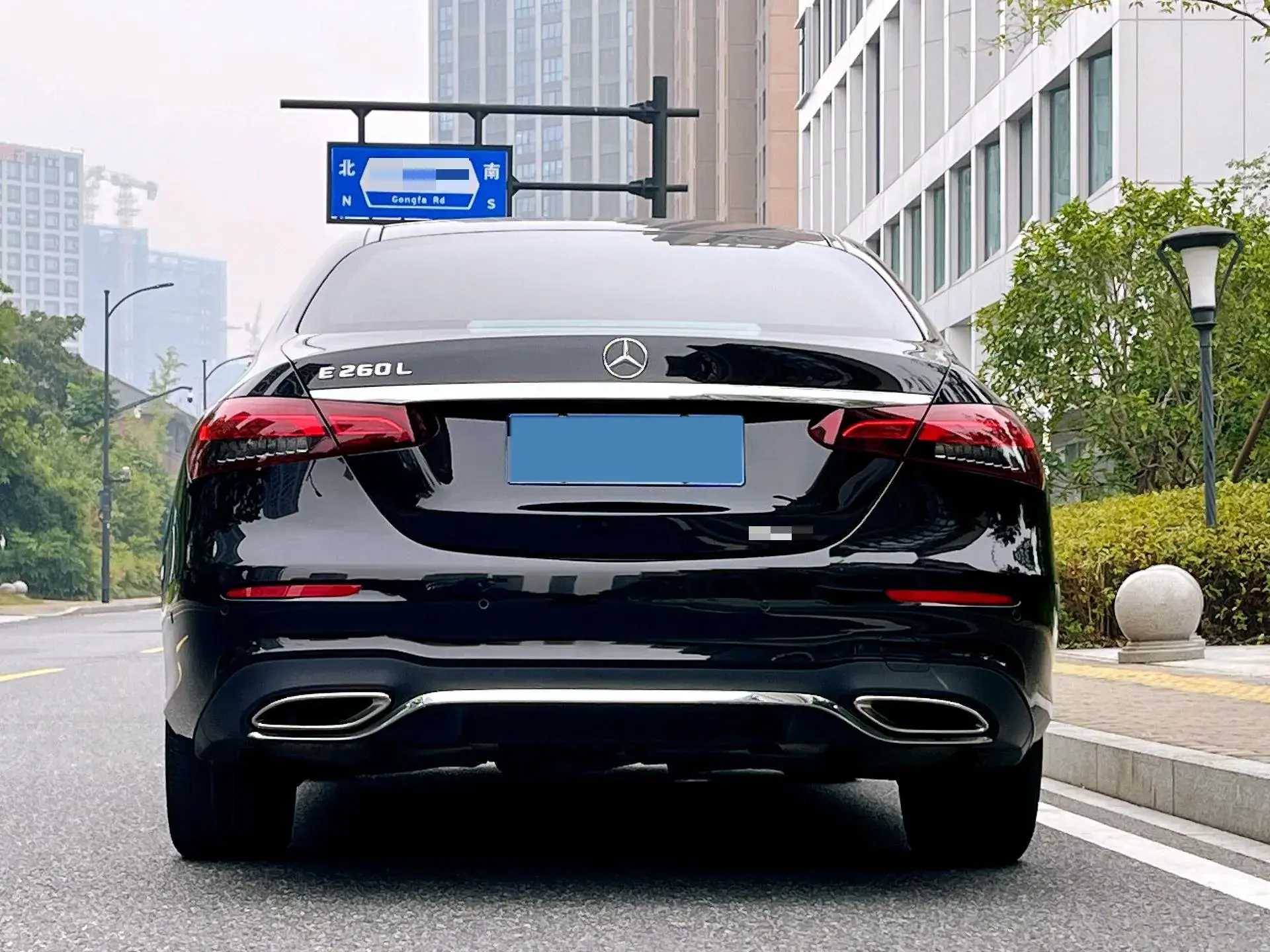 2021 MERCEDES-BENZ E thumbnail 4