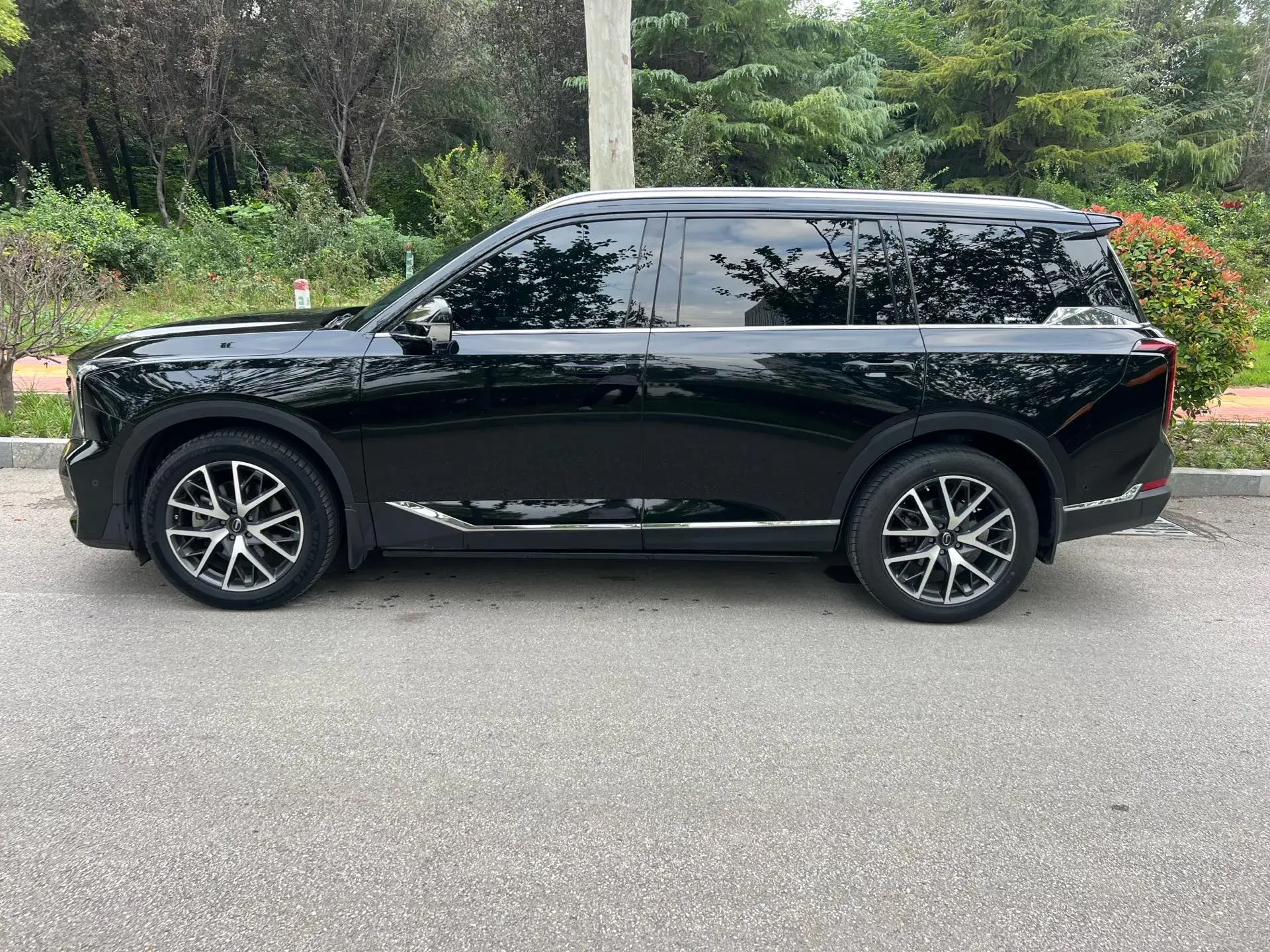 2022 GAC TRUMPCHI thumbnail 3