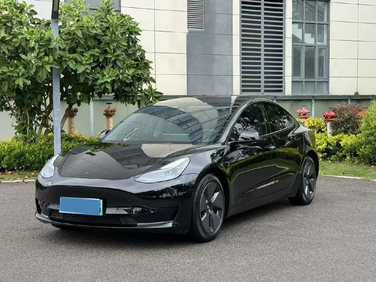 2022 Tesla Model 3 BEV 60KWH