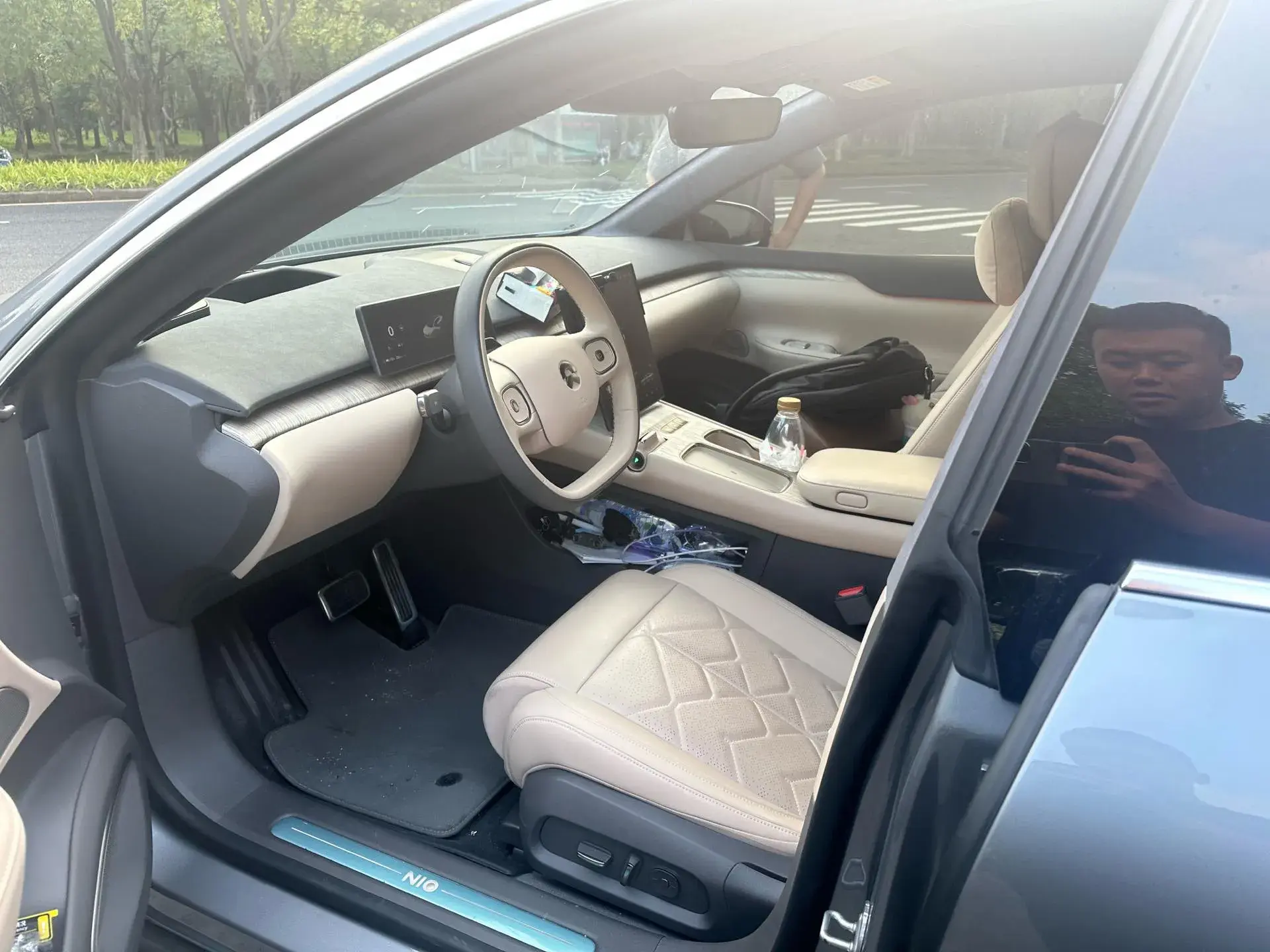 2024 NIO ET7 thumbnail 4