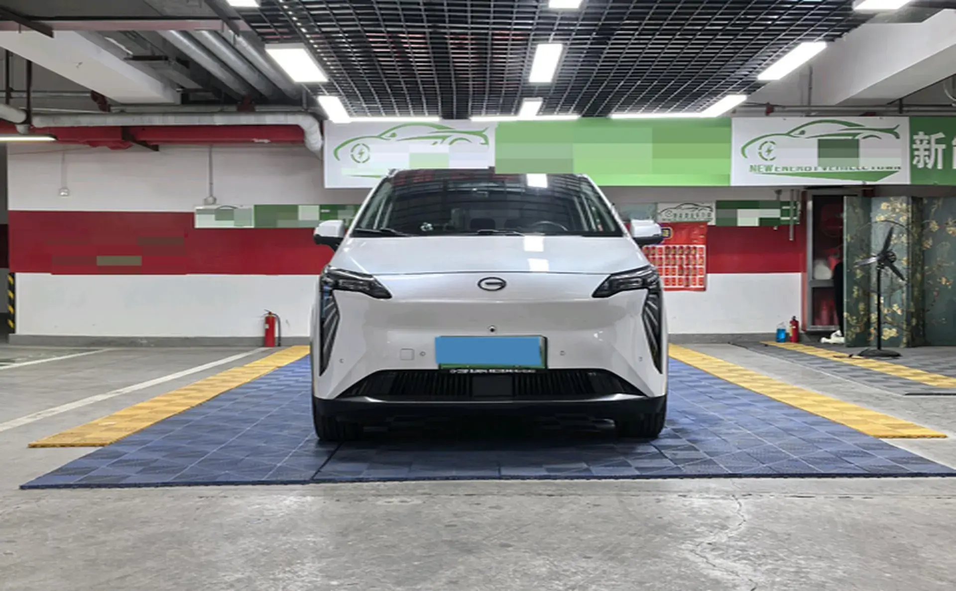 2023 AION V thumbnail 2