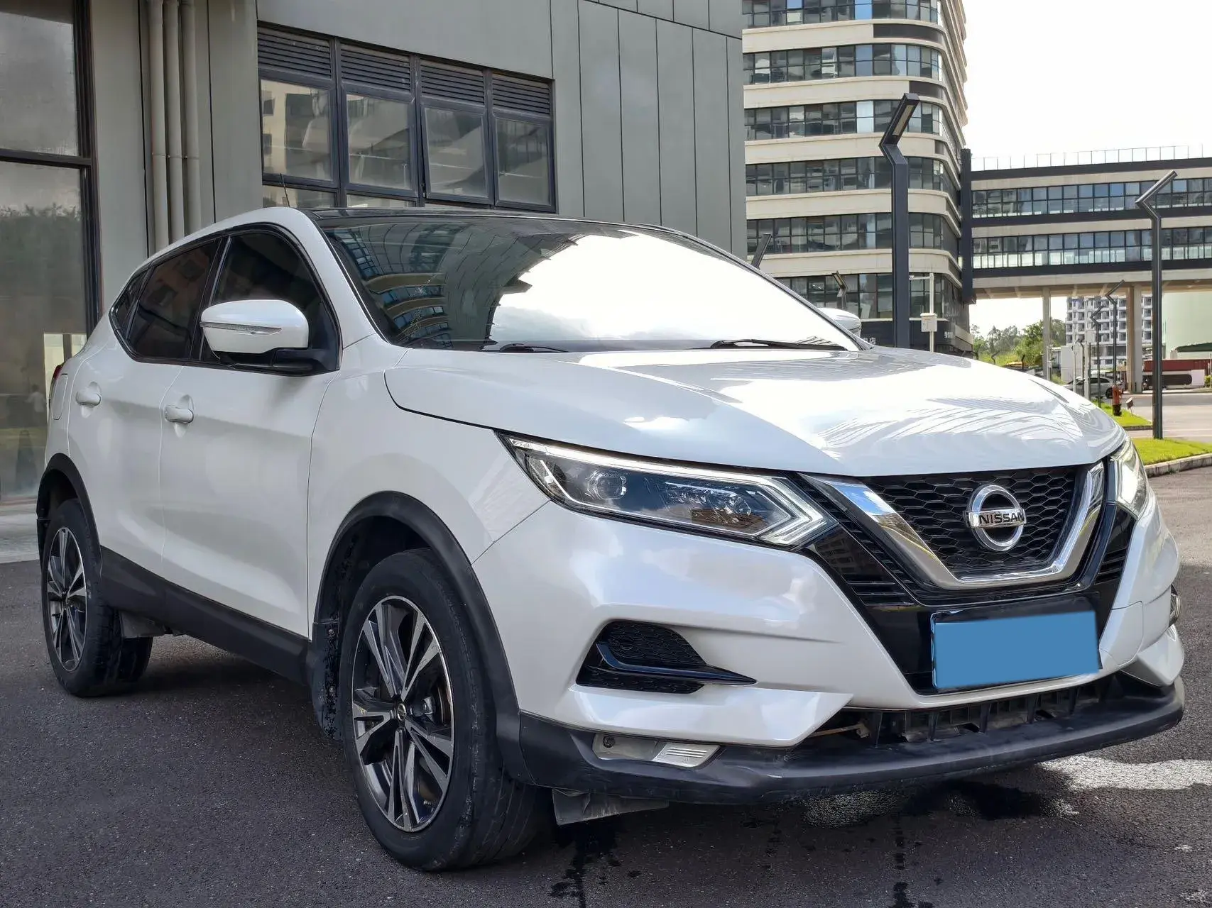 2019 NISSAN QASHQAI thumbnail 3