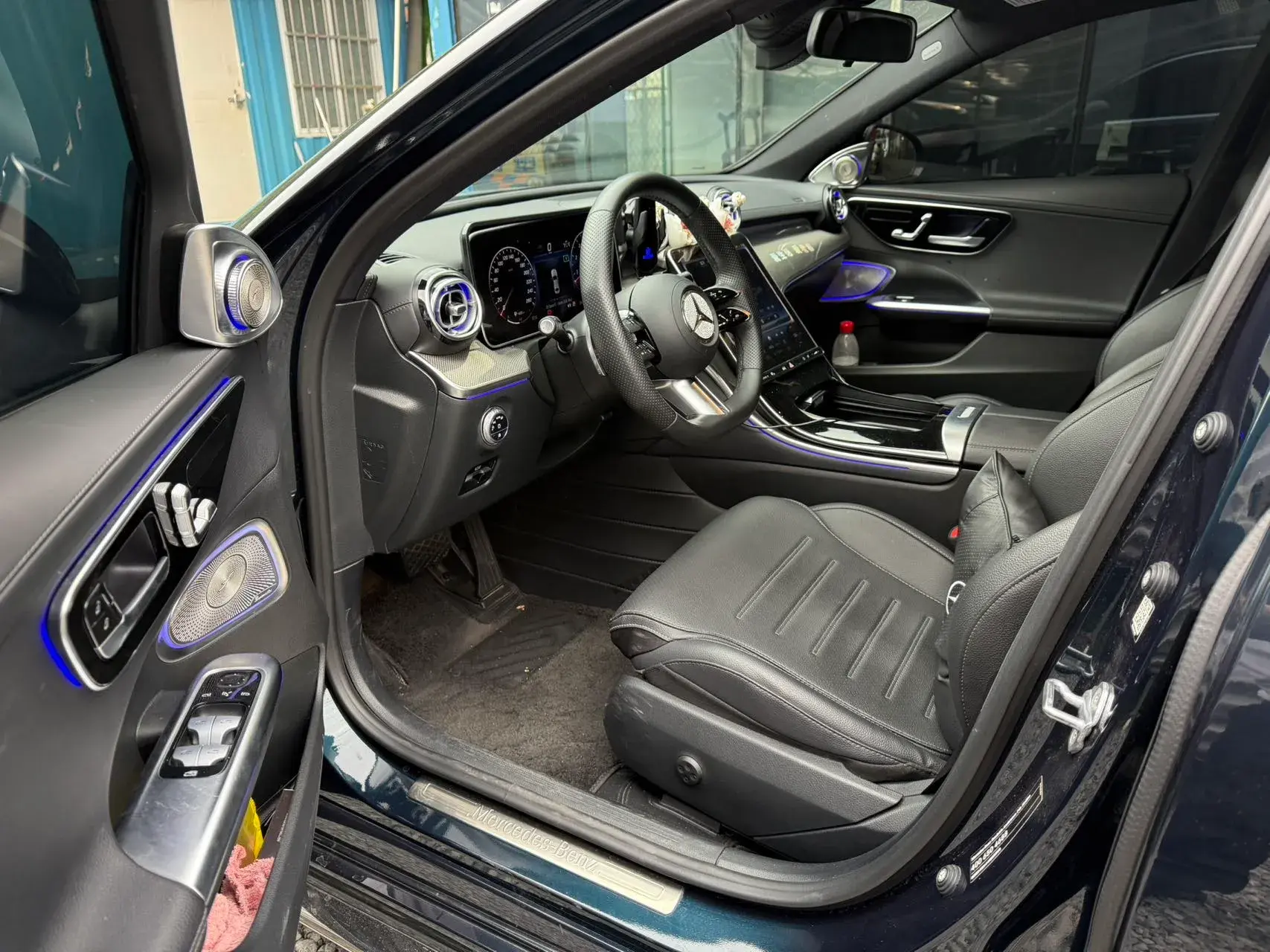 2023 MERCEDES-BENZ C thumbnail 3