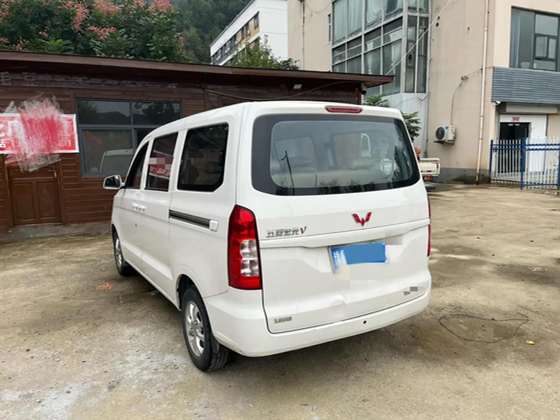 2019 WULING HONGGUANG thumbnail 4