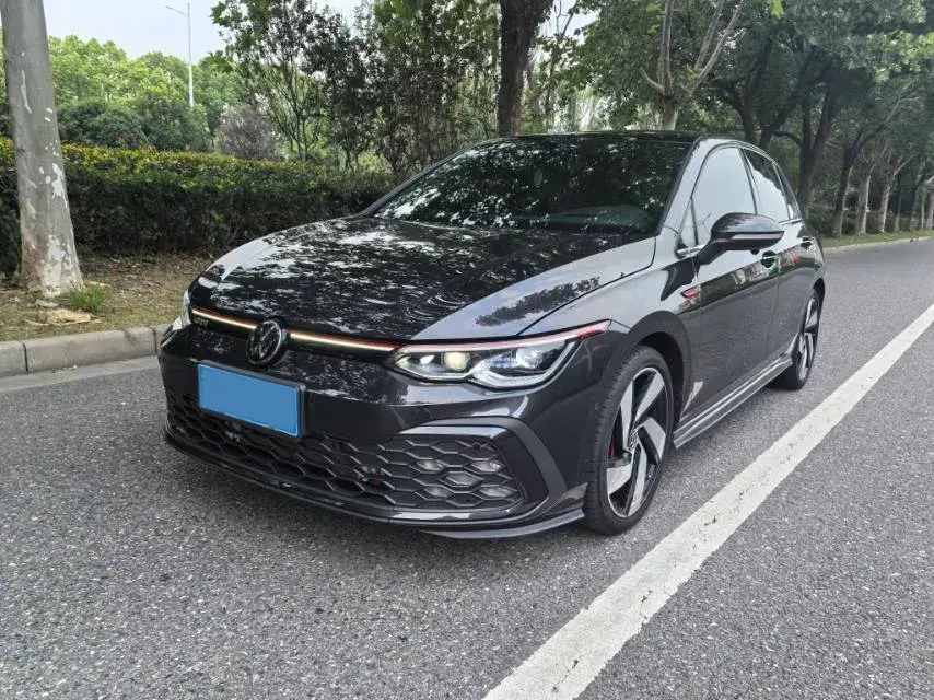 2023 VOLKSWAGEN GOLFGTI view 1