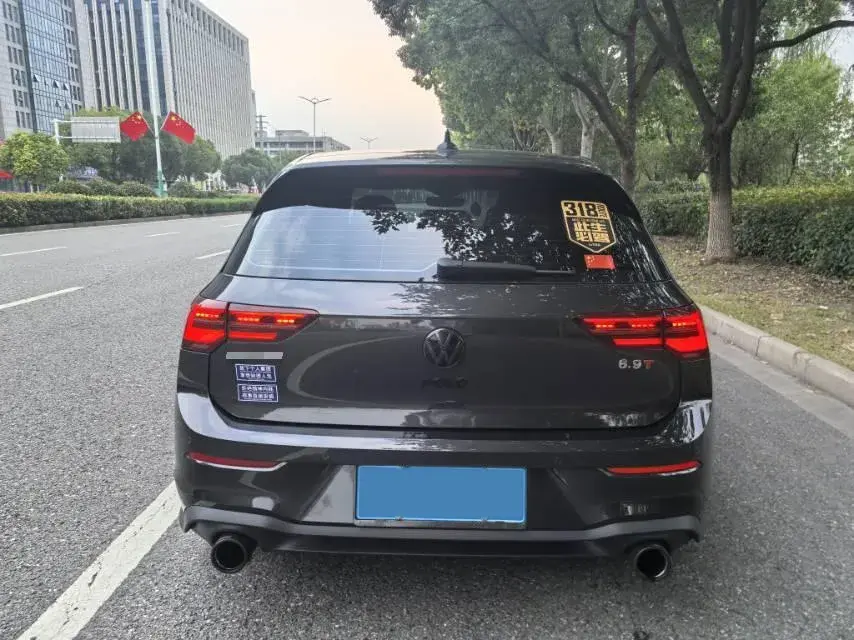 2023 VOLKSWAGEN GOLFGTI thumbnail 3