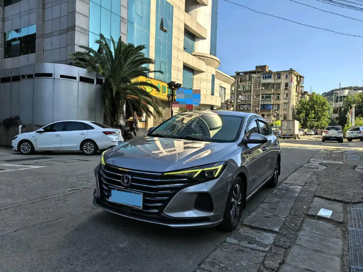 2020 ChangAn Eado 1.6L 128HP L4 CVT