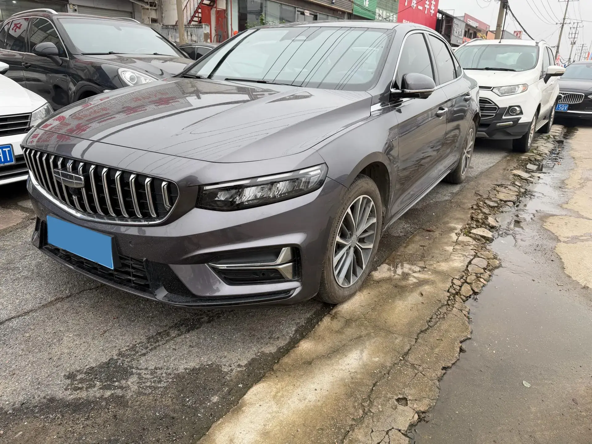 2025 GEELY PREFACE view 1