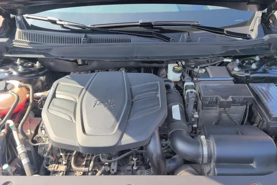 2023 HONGQI HS5 thumbnail 4