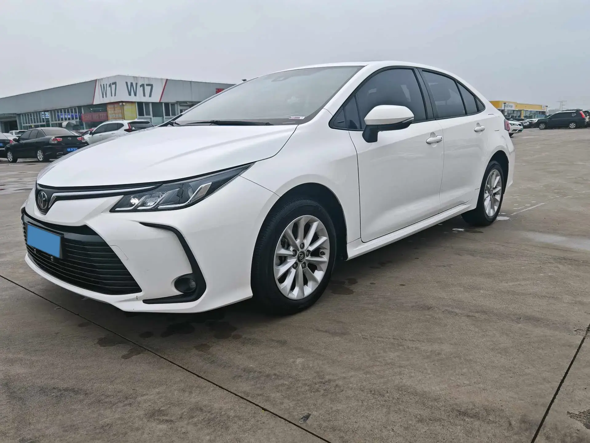 2021 BUICK EXCELLE view 1