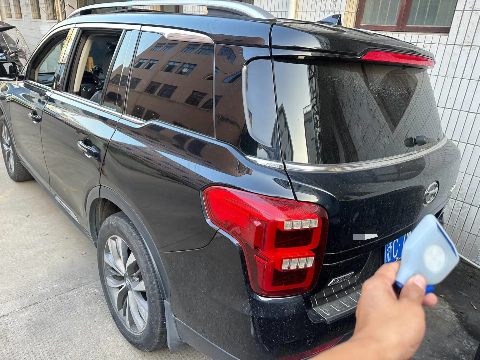 2017 GAC TRUMPCHI thumbnail 3