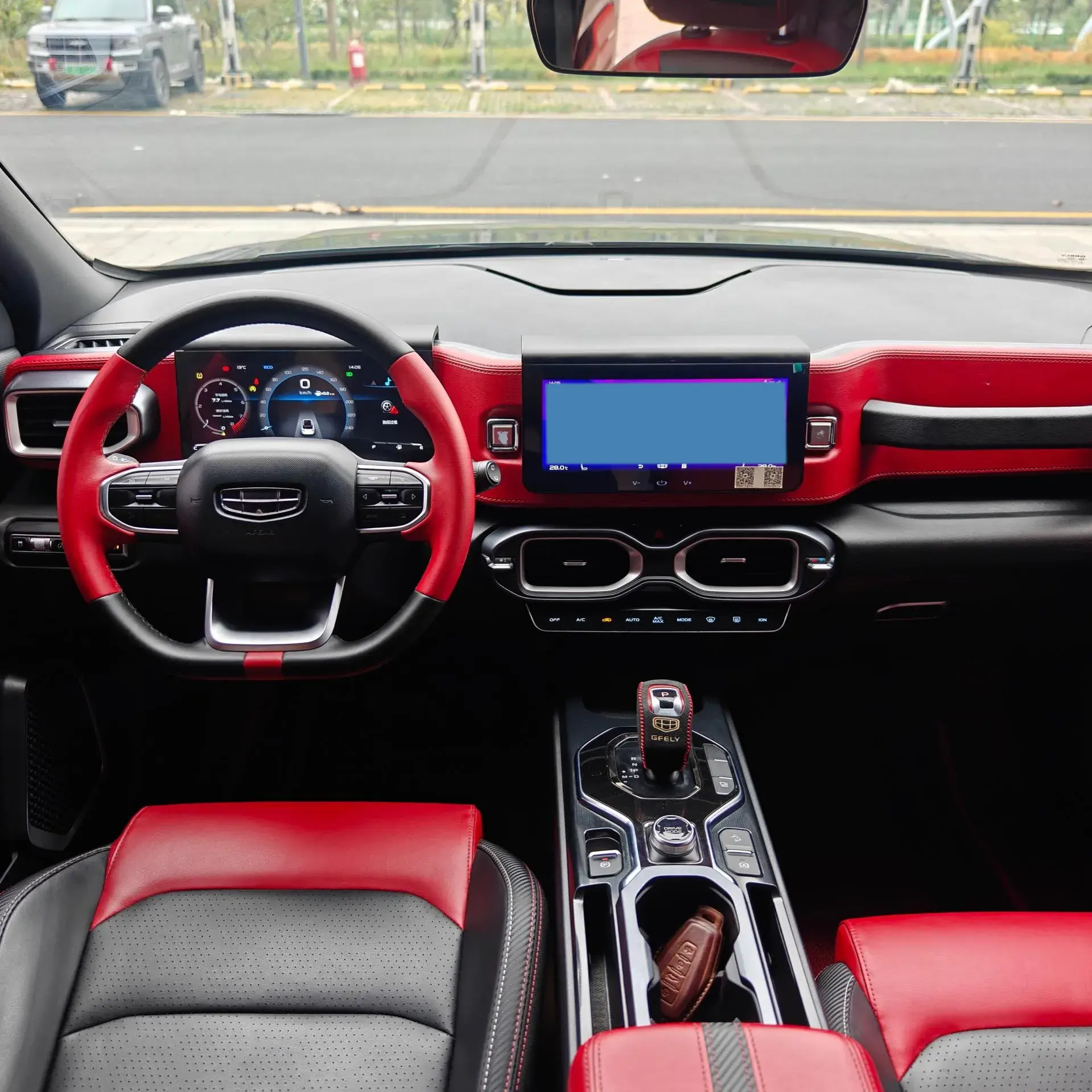 2020 GEELY ICON thumbnail 4